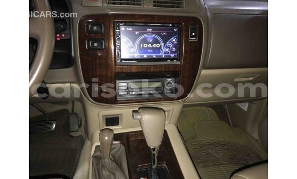 Sayi Imported Nissan Patrol Blanc Mota in Import - Dubai a Rwanda Sayi Imported Nissan Patrol Blanc Mota in Import - Dubai a Rwanda
