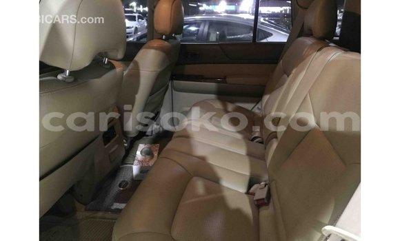 Sayi Imported Nissan Patrol Blanc Mota in Import - Dubai a Rwanda Sayi Imported Nissan Patrol Blanc Mota in Import - Dubai a Rwanda