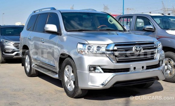 Acheter Import Voiture Toyota Land Cruiser Autre à Import - Dubai, Rwanda Acheter Import Voiture Toyota Land Cruiser Autre à Import - Dubai, Rwanda