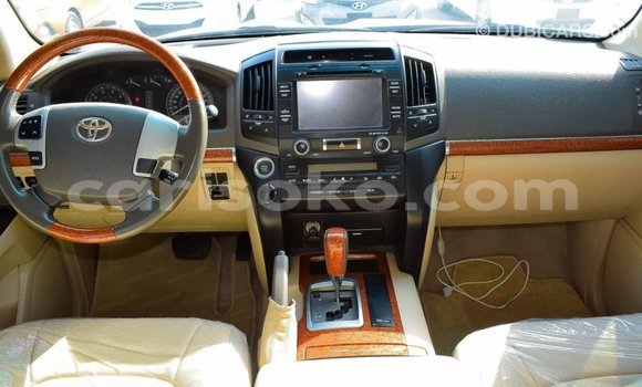 Acheter Import Voiture Toyota Land Cruiser Autre à Import - Dubai, Rwanda Acheter Import Voiture Toyota Land Cruiser Autre à Import - Dubai, Rwanda