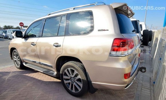 Acheter Import Voiture Toyota Land Cruiser Autre à Import - Dubai, Rwanda Acheter Import Voiture Toyota Land Cruiser Autre à Import - Dubai, Rwanda