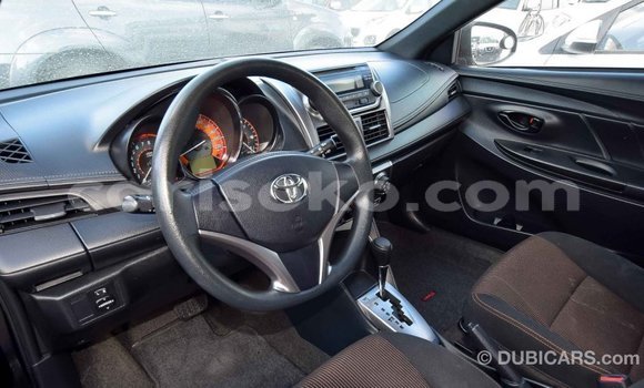 Acheter Import Voiture Toyota Yaris Noir à Import - Dubai, Rwanda Acheter Import Voiture Toyota Yaris Noir à Import - Dubai, Rwanda
