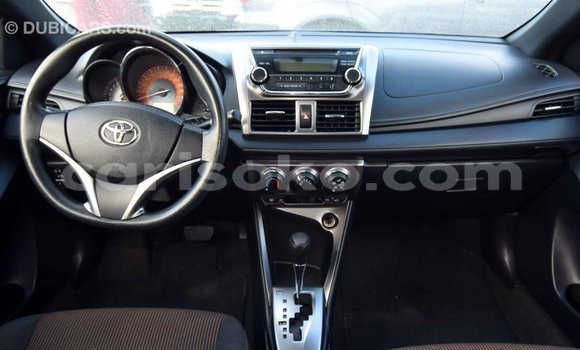 Acheter Import Voiture Toyota Yaris Noir à Import - Dubai, Rwanda Acheter Import Voiture Toyota Yaris Noir à Import - Dubai, Rwanda