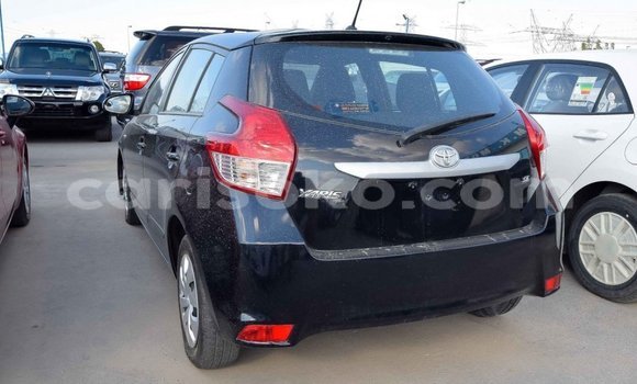 Acheter Import Voiture Toyota Yaris Noir à Import - Dubai, Rwanda Acheter Import Voiture Toyota Yaris Noir à Import - Dubai, Rwanda