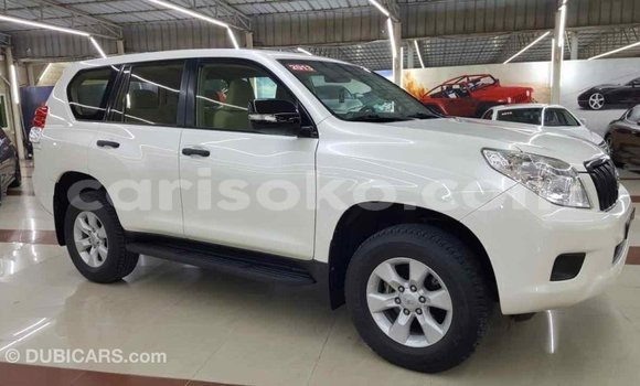 اشتري Imported Toyota Prado Blanc سيارة في Import - Dubai في Rwanda اشتري Imported Toyota Prado Blanc سيارة في Import - Dubai في Rwanda