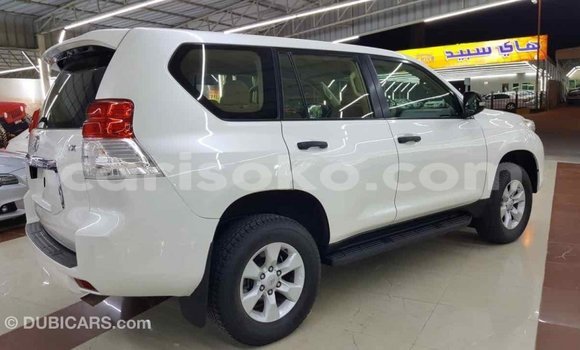 اشتري Imported Toyota Prado Blanc سيارة في Import - Dubai في Rwanda اشتري Imported Toyota Prado Blanc سيارة في Import - Dubai في Rwanda