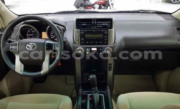 اشتري Imported Toyota Prado Blanc سيارة في Import - Dubai في Rwanda اشتري Imported Toyota Prado Blanc سيارة في Import - Dubai في Rwanda