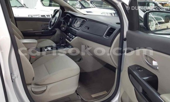 اشتري Imported Kia Carnival Autre سيارة في Import - Dubai في Rwanda اشتري Imported Kia Carnival Autre سيارة في Import - Dubai في Rwanda