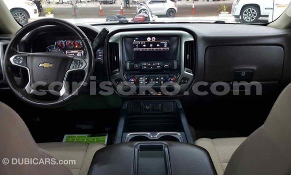 اشتري Imported Chevrolet Silverado Blanc سيارة في Import - Dubai في Rwanda اشتري Imported Chevrolet Silverado Blanc سيارة في Import - Dubai في Rwanda