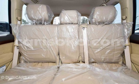 Buy Import Toyota Land Cruiser White Car in Import - Dubai in Rwanda Buy Import Toyota Land Cruiser White Car in Import - Dubai in Rwanda