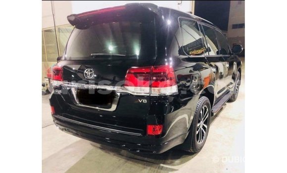 Buy Import Toyota Land Cruiser Black Car in Import - Dubai in Rwanda Buy Import Toyota Land Cruiser Black Car in Import - Dubai in Rwanda