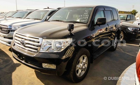 Acheter Import Voiture Toyota Land Cruiser Noir à Import - Dubai, Rwanda Acheter Import Voiture Toyota Land Cruiser Noir à Import - Dubai, Rwanda