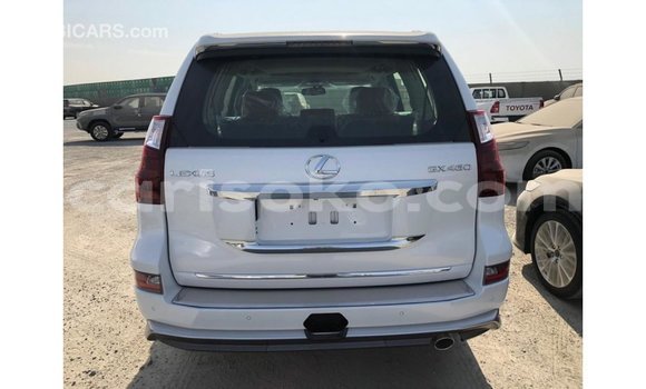 Acheter Import Voiture Lexus GX Blanc à Import - Dubai, Rwanda Acheter Import Voiture Lexus GX Blanc à Import - Dubai, Rwanda