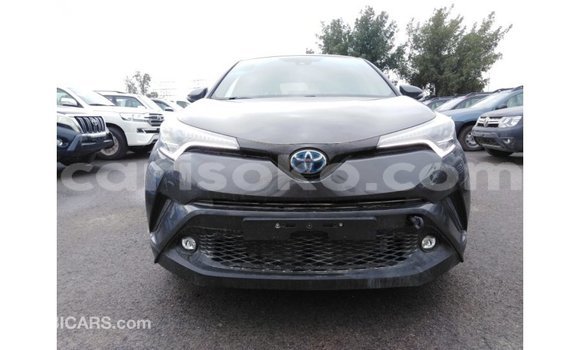Acheter Import Voiture Toyota C-HR Autre à Import - Dubai, Rwanda Acheter Import Voiture Toyota C-HR Autre à Import - Dubai, Rwanda