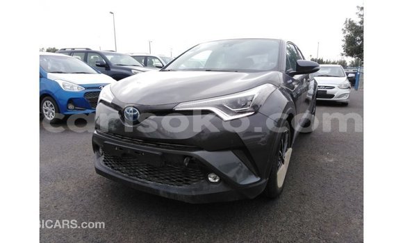 Acheter Import Voiture Toyota C-HR Autre à Import - Dubai, Rwanda Acheter Import Voiture Toyota C-HR Autre à Import - Dubai, Rwanda