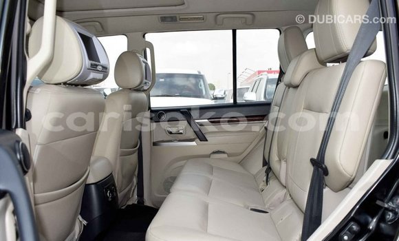 Buy Import Mitsubishi Pajero Black Car in Import - Dubai in Rwanda Buy Import Mitsubishi Pajero Black Car in Import - Dubai in Rwanda
