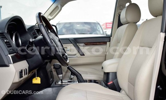 Buy Import Mitsubishi Pajero Black Car in Import - Dubai in Rwanda Buy Import Mitsubishi Pajero Black Car in Import - Dubai in Rwanda
