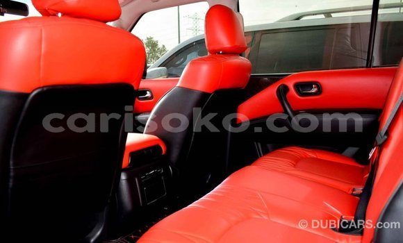 Acheter Import Voiture Nissan Patrol Blanc à Import - Dubai, Rwanda Acheter Import Voiture Nissan Patrol Blanc à Import - Dubai, Rwanda