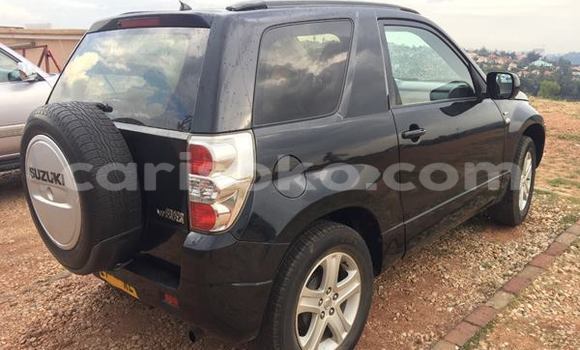 Acheter Occasion Voiture Suzuki Grand Vitara Noir à Gicumbi au Rwanda Acheter Occasion Voiture Suzuki Grand Vitara Noir à Gicumbi au Rwanda