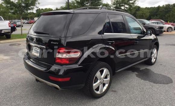 Buy Used Mercedes-Benz M-klasse Black Car in Kigali in Rwanda Buy Used Mercedes-Benz M-klasse Black Car in Kigali in Rwanda