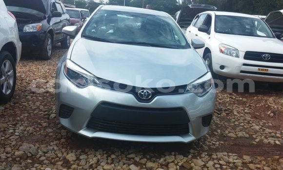 Acheter Neuf Voiture Toyota Corolla Gris à Kigali, Rwanda
