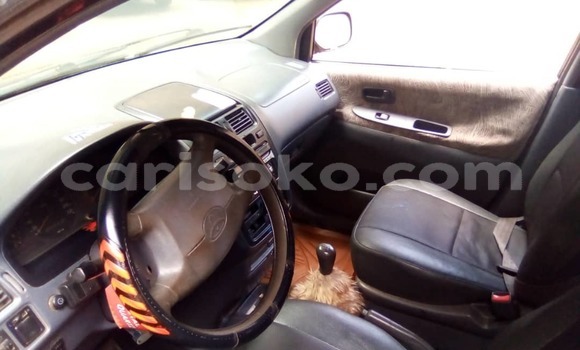 اشتري مستعمل Toyota Picnic Gris سيارة في Kigali في Rwanda اشتري مستعمل Toyota Picnic Gris سيارة في Kigali في Rwanda