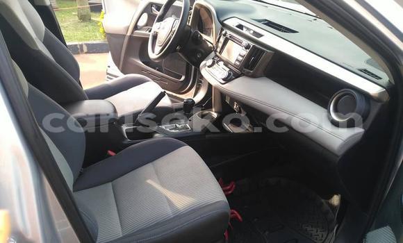 Sayi Na hannu Toyota RAV4 Gris Mota in Kigali a Rwanda Sayi Na hannu Toyota RAV4 Gris Mota in Kigali a Rwanda