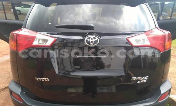 Sayi Na hannu Toyota RAV4 Noir Mota in Kigali a Rwanda Sayi Na hannu Toyota RAV4 Noir Mota in Kigali a Rwanda