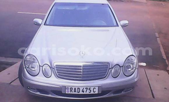 Buy Used Mercedes-Benz E-klasse Silver Car in Kigali in Rwanda Buy Used Mercedes-Benz E-klasse Silver Car in Kigali in Rwanda