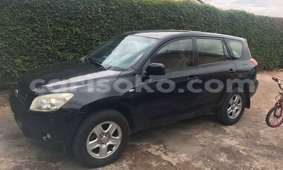 Buy Used Toyota RAV4 Black Car in Kigali in Rwanda Buy Used Toyota RAV4 Black Car in Kigali in Rwanda