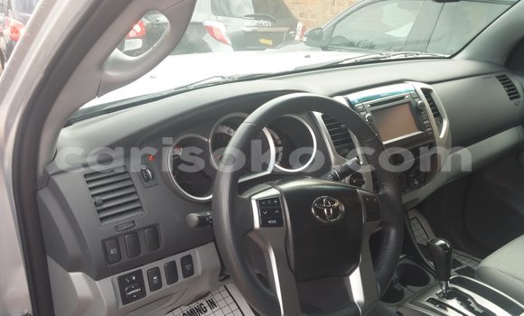 اشتري جديد Toyota Tacoma Gris سيارة في Gicumbi في Rwanda اشتري جديد Toyota Tacoma Gris سيارة في Gicumbi في Rwanda