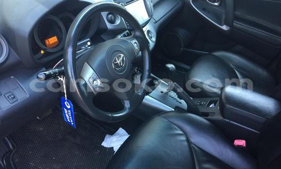 Sayi Na hannu Toyota RAV4 Noir Mota in Kigali a Rwanda Sayi Na hannu Toyota RAV4 Noir Mota in Kigali a Rwanda
