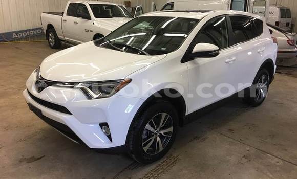 Buy Used Toyota RAV4 White Car in Kigali in Rwanda Buy Used Toyota RAV4 White Car in Kigali in Rwanda