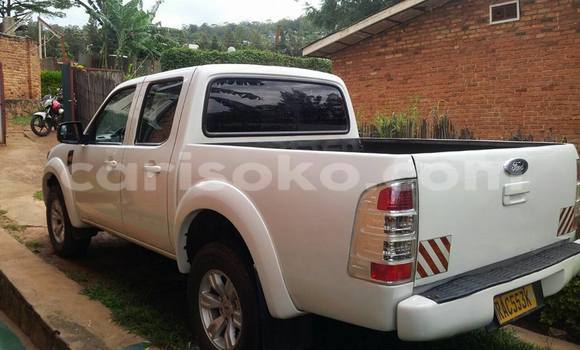 Acheter Occasion Voiture Ford Ranger Blanc à Gicumbi au Rwanda Acheter Occasion Voiture Ford Ranger Blanc à Gicumbi au Rwanda