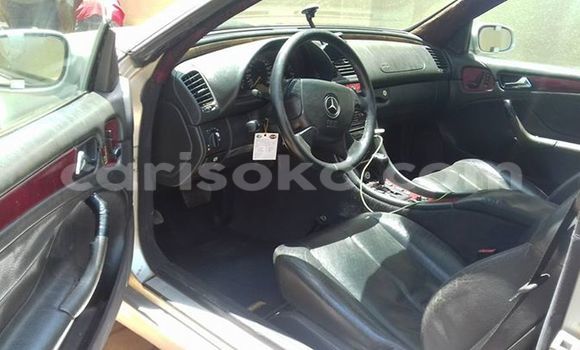 اشتري مستعمل Mercedes-Benz C–Class Gris سيارة في Gicumbi في Rwanda اشتري مستعمل Mercedes-Benz C–Class Gris سيارة في Gicumbi في Rwanda