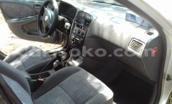 اشتري مستعمل Toyota Avensis Gris سيارة في Gicumbi في Rwanda اشتري مستعمل Toyota Avensis Gris سيارة في Gicumbi في Rwanda