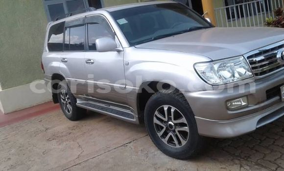 Buy Used Toyota Land Cruiser Prado Silver Car in Kigali in Rwanda Buy Used Toyota Land Cruiser Prado Silver Car in Kigali in Rwanda