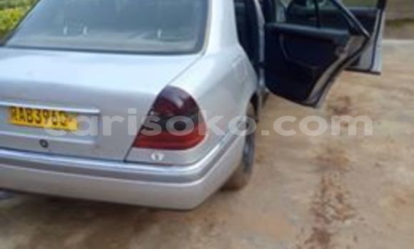 Buy Used Mercedes-Benz C-klasse Silver Car in Kigali in Rwanda Buy Used Mercedes-Benz C-klasse Silver Car in Kigali in Rwanda