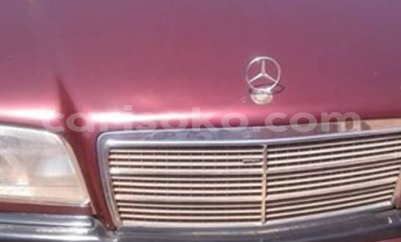Buy Used Mercedes-Benz C-klasse Red Car in Kigali in Rwanda Buy Used Mercedes-Benz C-klasse Red Car in Kigali in Rwanda