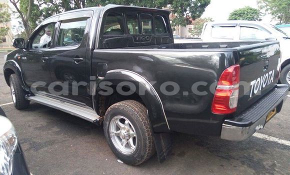 Acheter Occasion Voiture Toyota Hilux Noir à Gicumbi, Rwanda Acheter Occasion Voiture Toyota Hilux Noir à Gicumbi, Rwanda