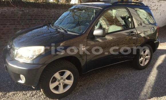 Sayi Na hannu Toyota RAV4 Noir Mota in Kigali a Rwanda Sayi Na hannu Toyota RAV4 Noir Mota in Kigali a Rwanda
