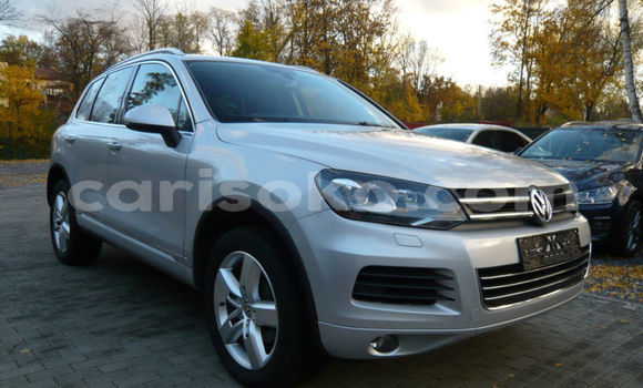 Buy Import Volkswagen Touareg Silver Car in Musanze in Rwanda Buy Import Volkswagen Touareg Silver Car in Musanze in Rwanda