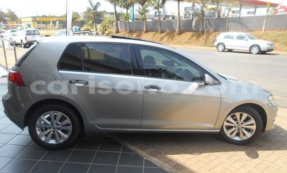 اشتري مستعمل Volkswagen Golf سيارة في Gicumbi في Rwanda اشتري مستعمل Volkswagen Golf سيارة في Gicumbi في Rwanda
