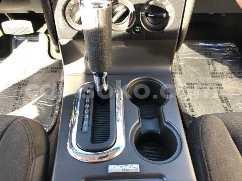 Big with watermark 2010 ford explorer pic 5507731551154107374 1024x768