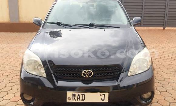Sayi Na hannu Toyota Matrix Noir Mota in Gicumbi a Rwanda Sayi Na hannu Toyota Matrix Noir Mota in Gicumbi a Rwanda