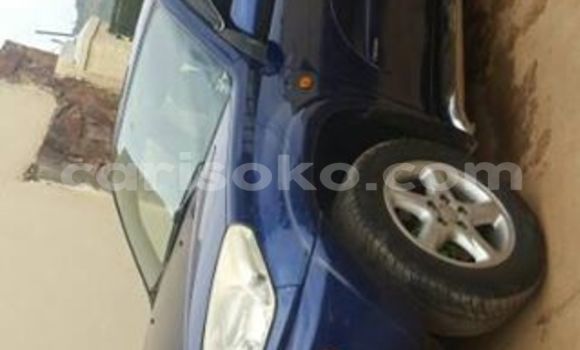 Sayi Na hannu Toyota RAV4 Bleu Mota in Gicumbi a Rwanda Sayi Na hannu Toyota RAV4 Bleu Mota in Gicumbi a Rwanda