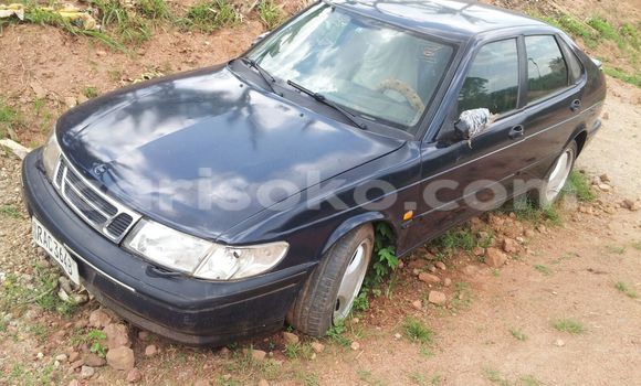Acheter Occasion Voiture Saab 9–5 Bleu à Kigali, Rwanda