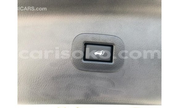 Acheter Import Voiture Nissan Patrol Blanc à Import - Dubai, Rwanda Acheter Import Voiture Nissan Patrol Blanc à Import - Dubai, Rwanda