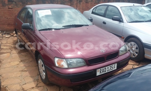 Acheter Occasion Voiture Toyota Carina Gris à Kigali, Rwanda Acheter Occasion Voiture Toyota Carina Gris à Kigali, Rwanda