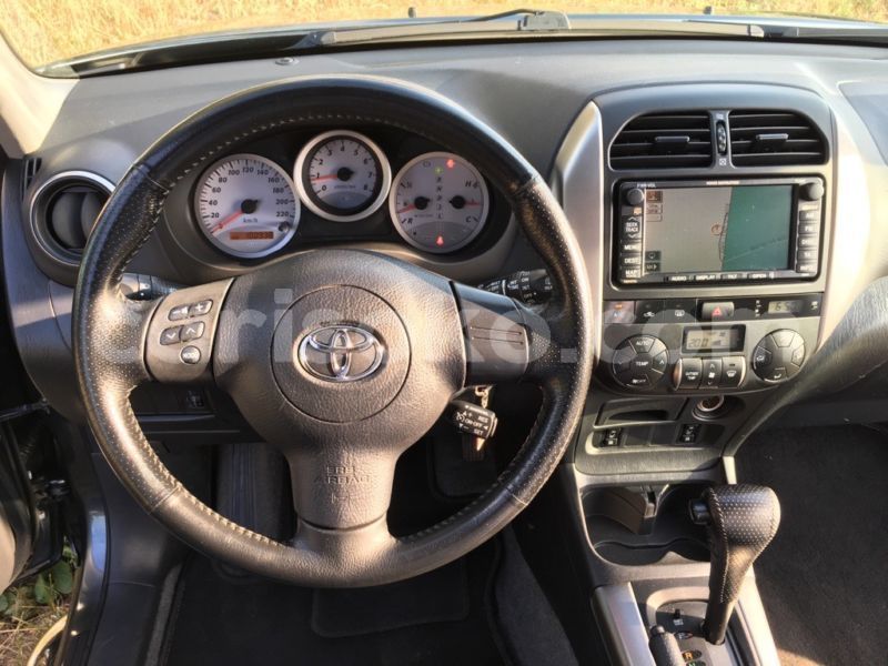 Big with watermark 58478542147 4 